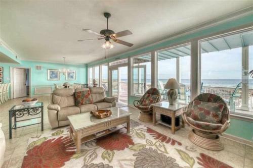 Sunny Delight By Meyer Vacation Rentals