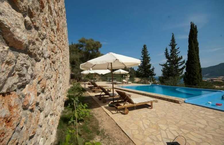 Hotel Lefkas Petra