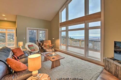 Modern Anchorage Home With Stunning Mtn Views!