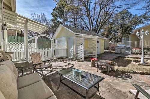 Chic Prescott Cottage With Outdoor Entertaining Area