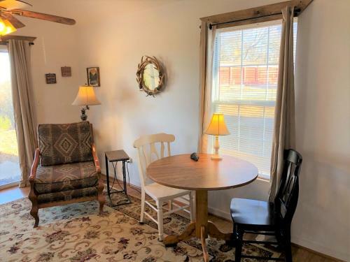 Mountain View Guest Motel/rv Park