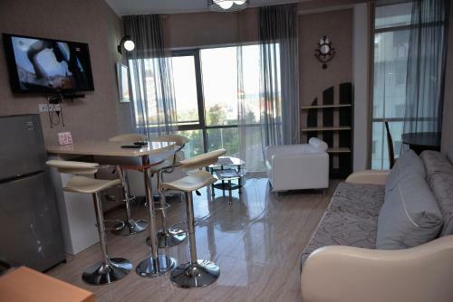 Royal Holiday Sea Towers Apartment