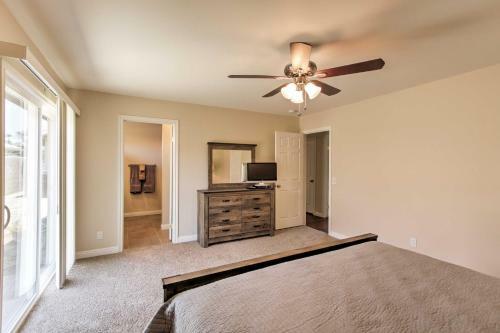Luxurious La Quinta Home With Pristine Pool And Spa!