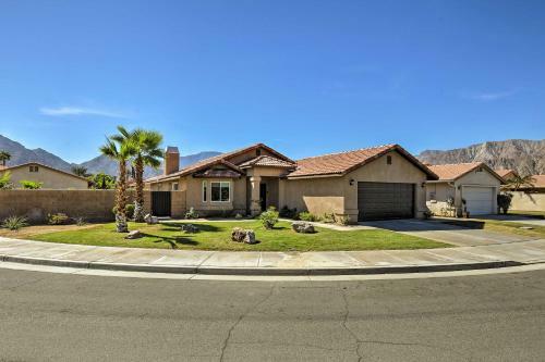 Luxurious La Quinta Home With Pristine Pool And Spa!