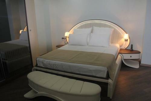 Light Palace Hotel
