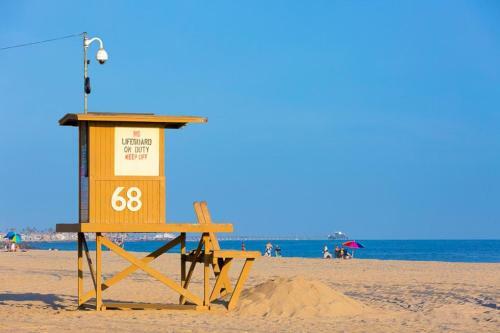 Nb-6807 New Newport Beach Stunner