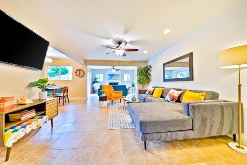 Os-285 - Oceanside Mission Pool Resort