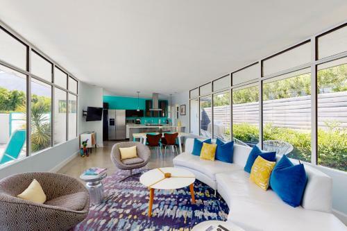 The Aluminum House
