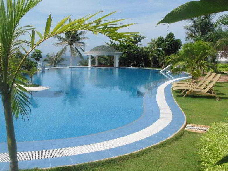 Lingganay Boracay Hotel Resort