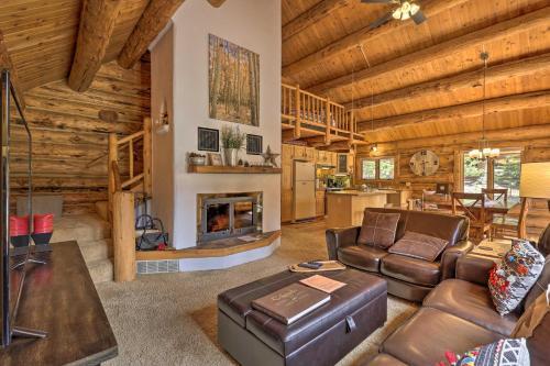 Cozy Peak-a-blue Cabin With Deck, 8 Mi From Gondola