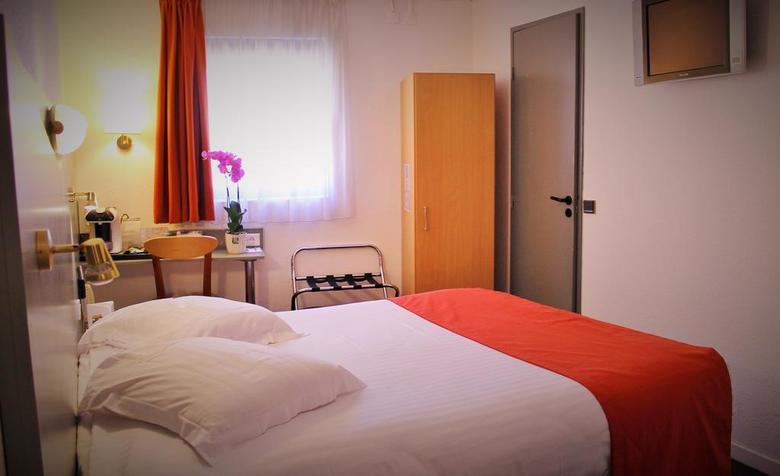 Hotel Kyriad Nice Centre Port