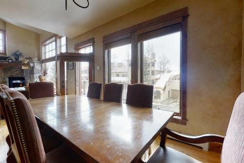 Eagleridge Townhomes 1435