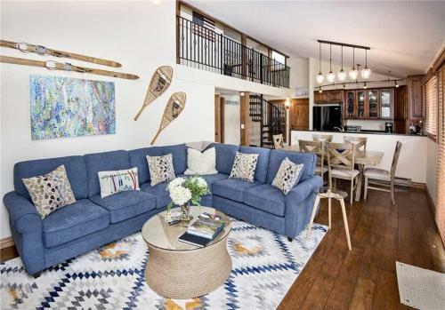 Apartamento 445 Timberfalls Court Condo