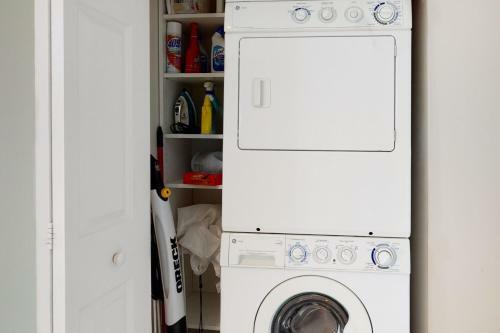 Salt Meadows - 40142 Salt Meadows