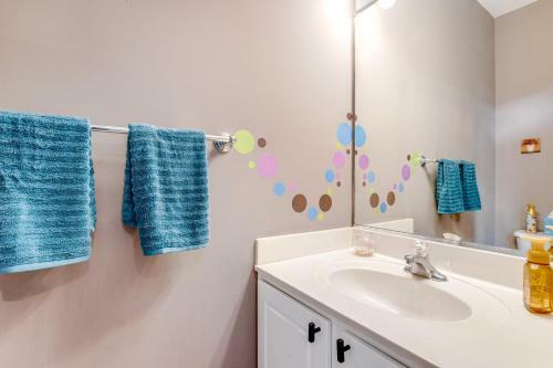 Bethany Breeze - 622 Driftwood