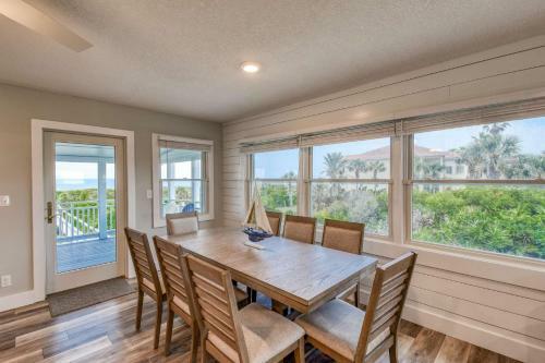 Villa Barefoot Hideaway Family Beachfront Retreat
