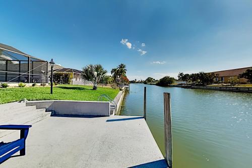 Exceptional Vacation Home In Cape Coral Home