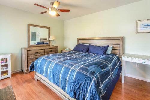 Gulf Access #c 2-bedroom W/ Heated Pool