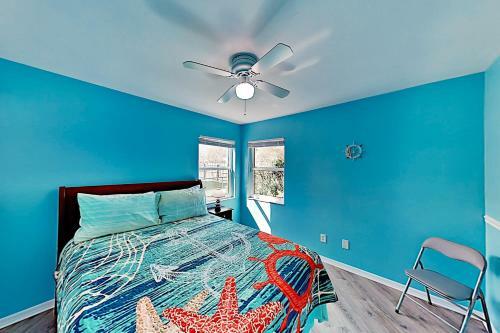Remodeled Escape - Central To Beaches, Restaurants Home