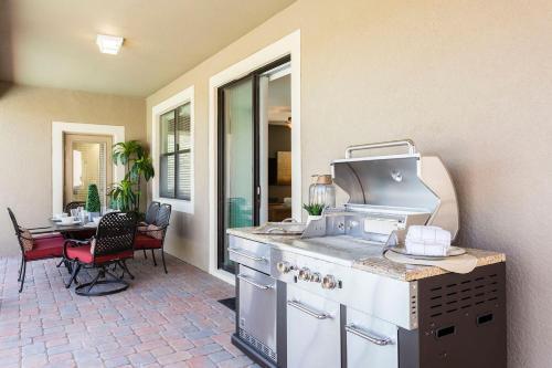 Great Single Vacation Home With Private Pool Cg9153