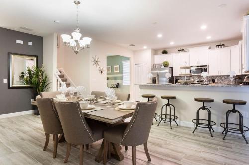 Great Single Vacation Home With Private Pool Cg9153