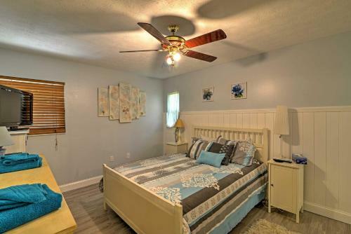 Waterfront Crystal River Hideaway With Private Dock!