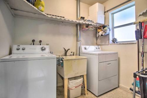 Private Coastal Respite Near Deerfield Beach!