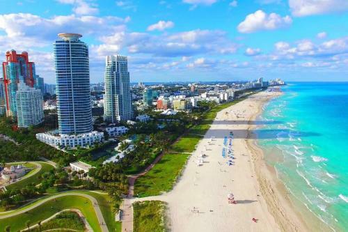 Gorgeous Apartment South Beach, 1 Block From Ocean
