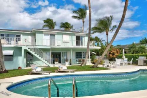 Portside 9 - Waterfront 1 Bedroom 206 Inlet Way