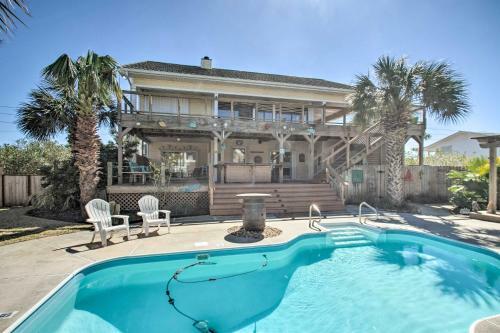 Expansive Retreat With Pool 2 Blocks To Beach!