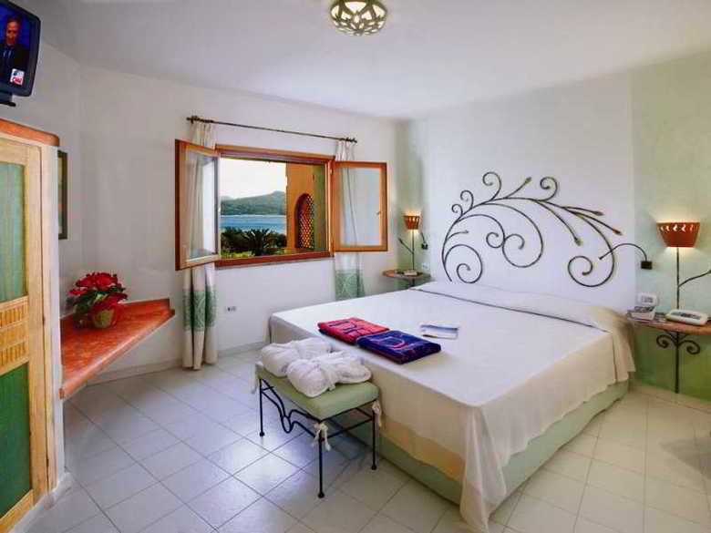 Hotel Resort Cala Di Falco