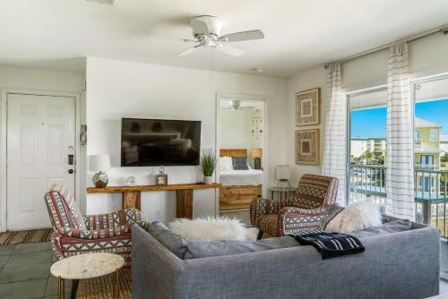 Beachside Villas 1131- Beauitful Beachside Condo!