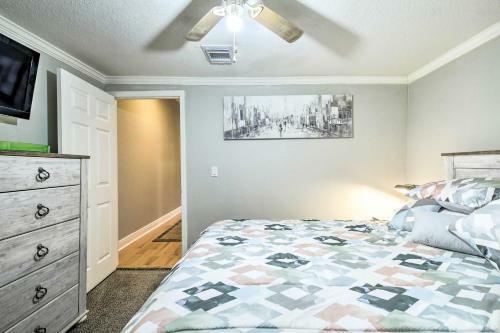 Updated Ybor City Home With Yard Walk To Pool!