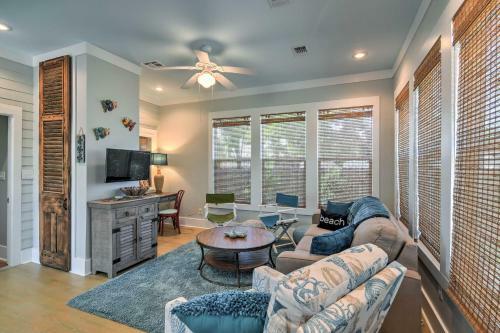Bay St Louis Cottage - Harbor Half Mi, Beach 1 Mi!