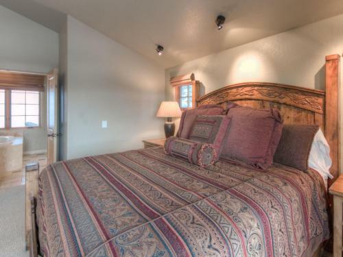 Indian Summer Homes By Big Sky Vacation Rentals