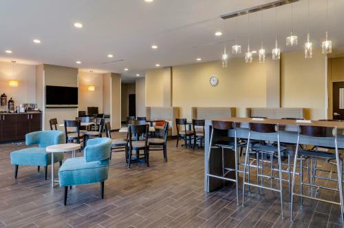 Hotel Mainstay Suites Great Falls Airport