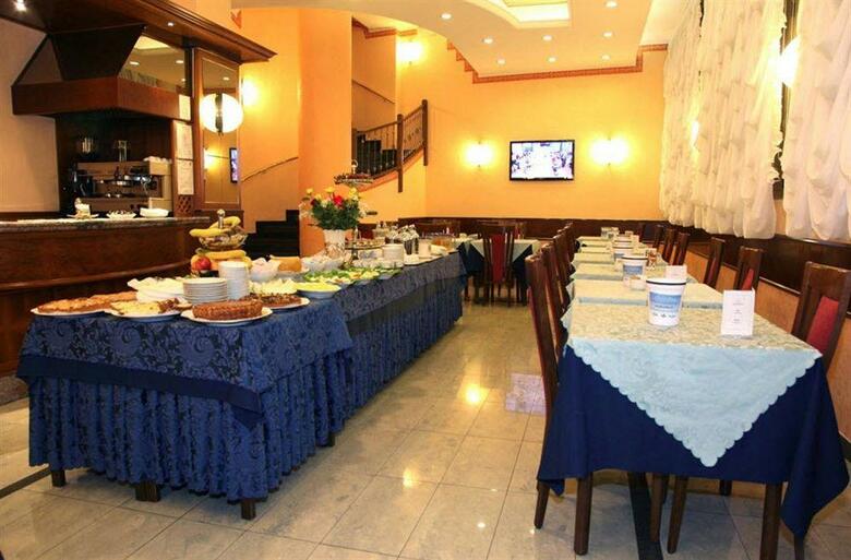 Mokinba Hotels King