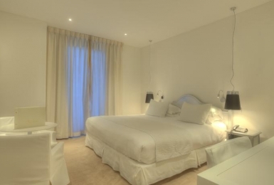 Hotel Renoir
