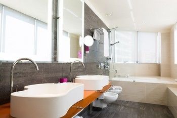 T Hotel
