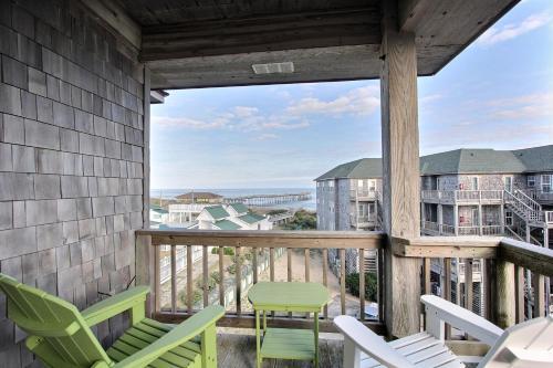 41057-2 Hwy 12 Islander Condo