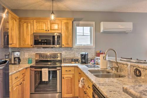 Apartamento Updated Seven Devils Condo With Deck And Mtn Views