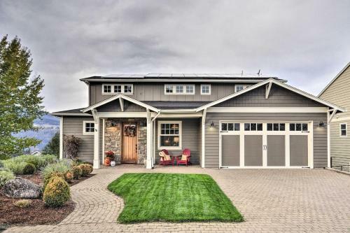 Group-friendly Hood River House With Deck, Game Room