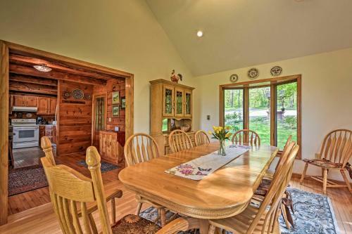 Bedford House With Deck, Views And Finished Basement!