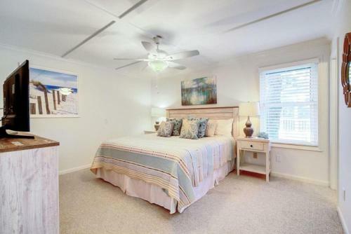 3 Twin Oaks Lane
