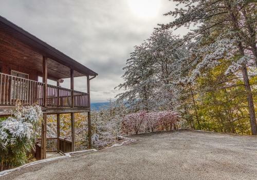 Smoky Mountain Dreamin Cabin