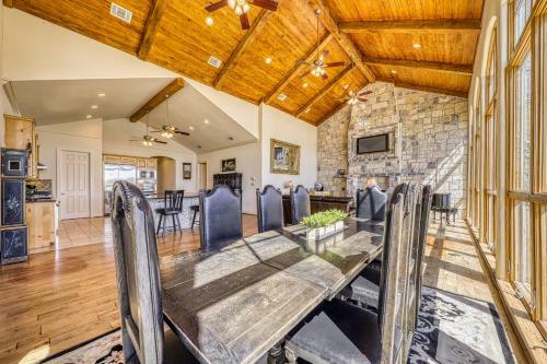 Green Harbor Villa