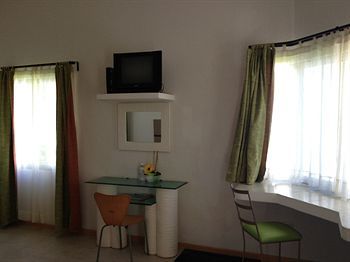 Hotel Villas Bambu