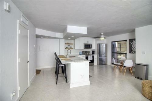 Apartamento Riv E-410 - Riverside Condominium Condo