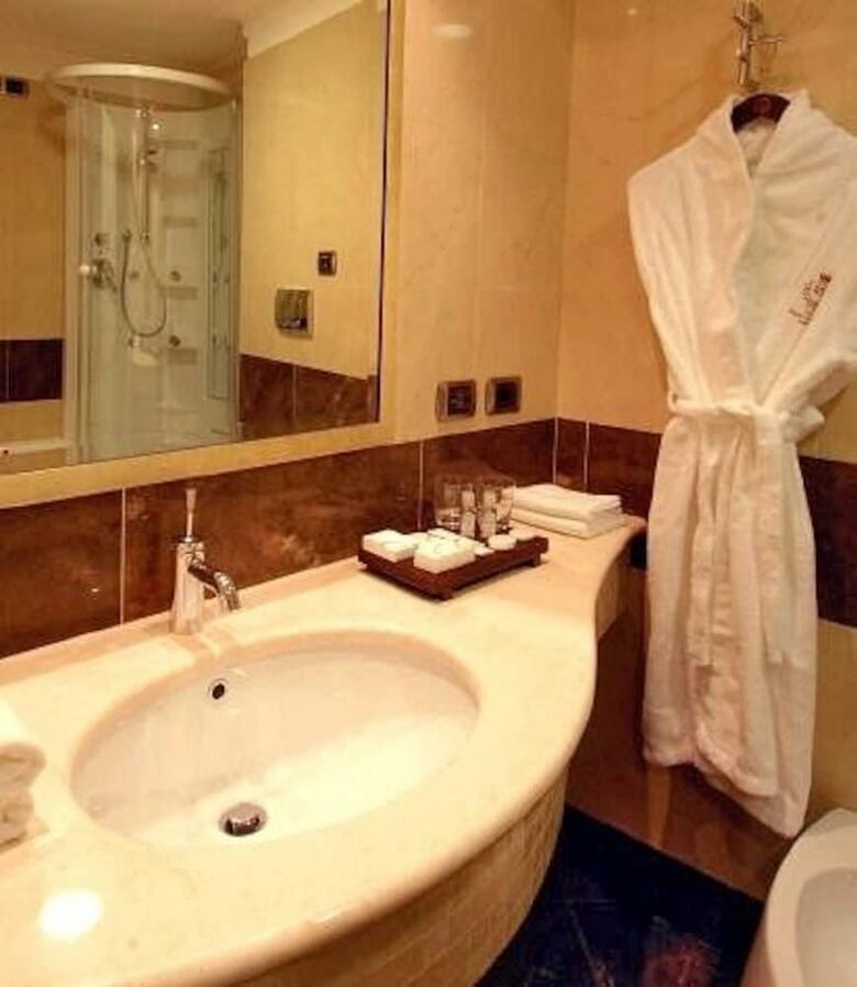 Regina Margherita Hotel