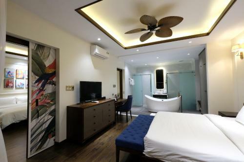 Bay Villa Ha Long
